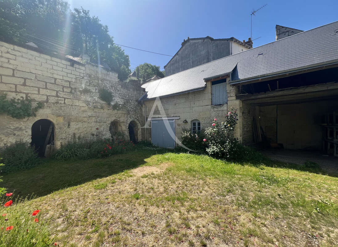 Maison à MONTRICHARD