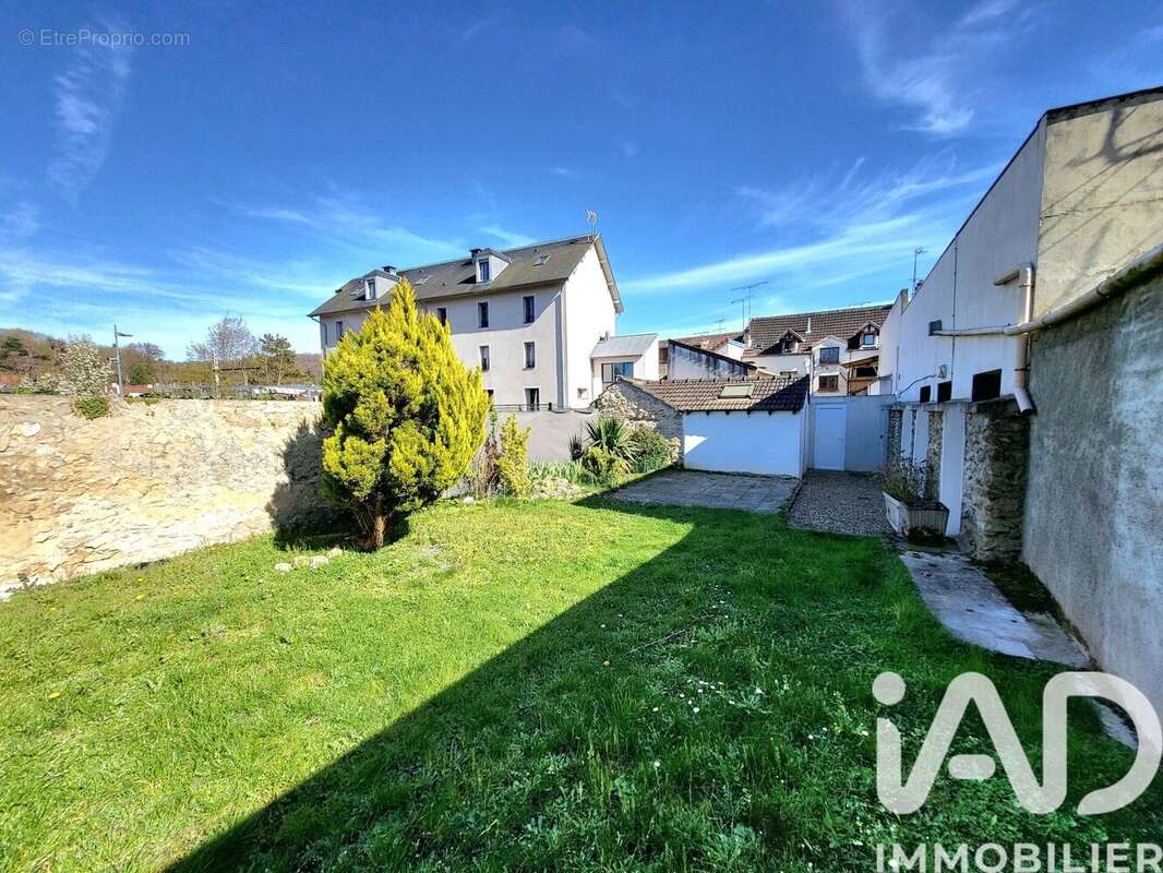 Photo 9 - Maison à JOUY-EN-JOSAS