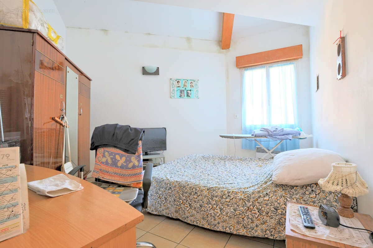 Appartement à PIGNANS