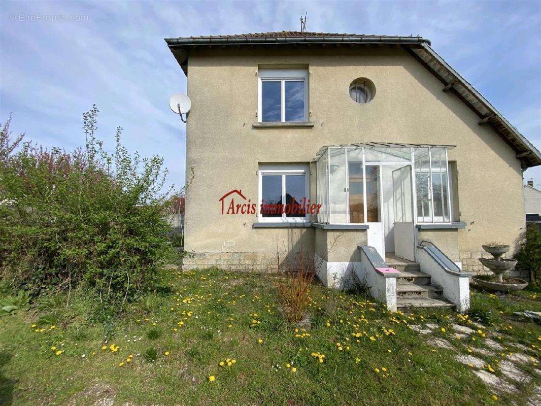 Maison à PLANCY-L'ABBAYE