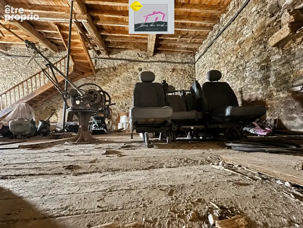 Remise de 110 m2 sur 2 niveaux   Montbrun-des-Corbières - photo 2