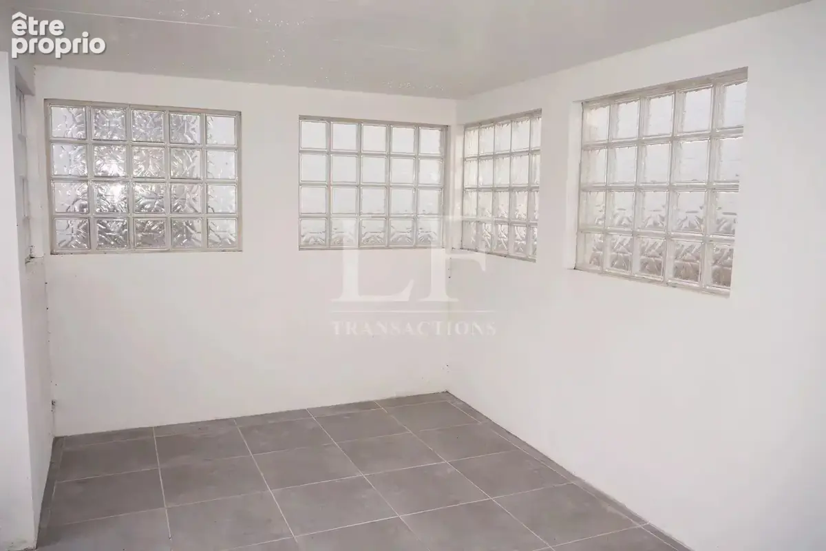 Sermaize-les-bains (51250) – ensemble immobilier d’exception : 4 750 m² de bâtiments + maison rénovée sur 1,4 hectare - photo 59