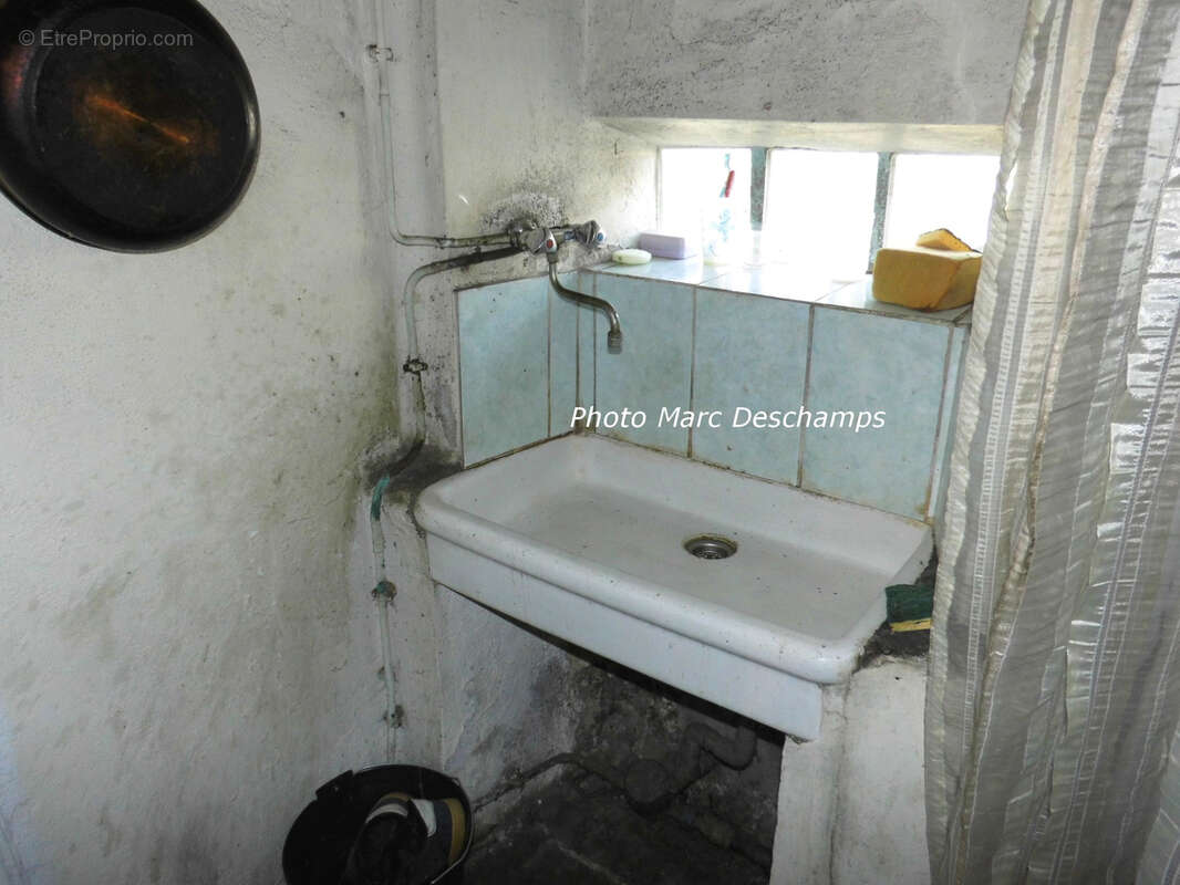 Maison à SAINT-JUNIEN-LA-BREGERE