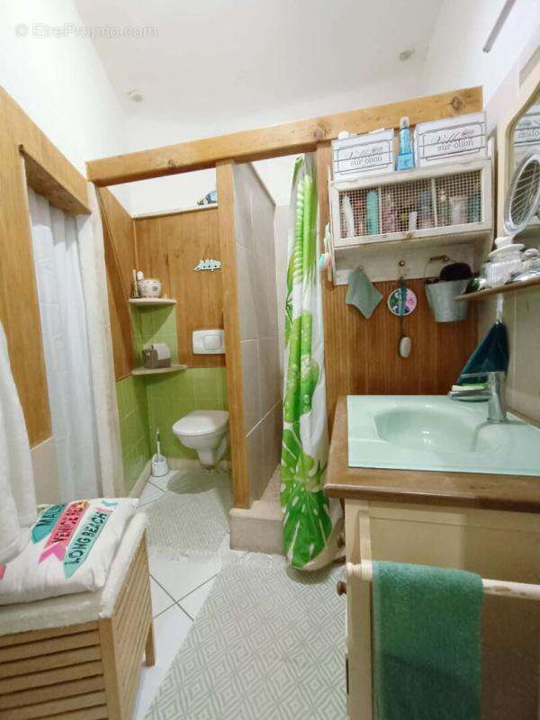 Appartement Duplex Istres 4 pièce(s) Spacieux - photo 13