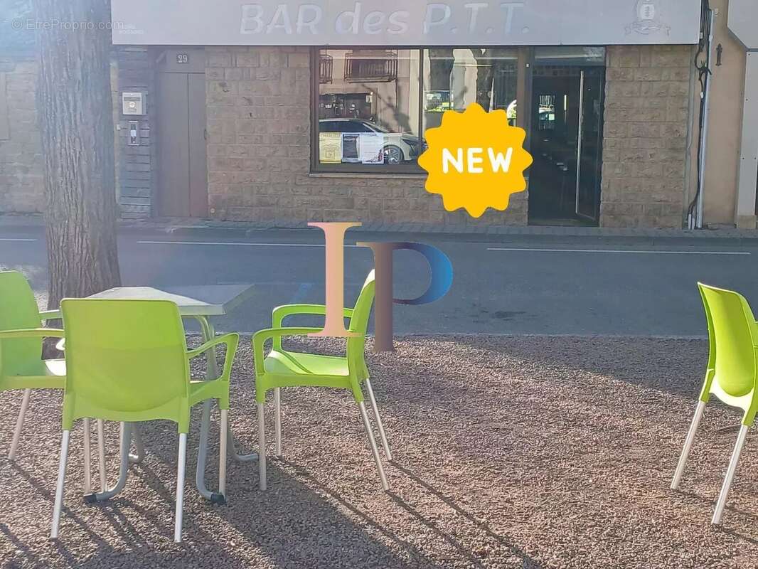 Commerce à CHARLIEU