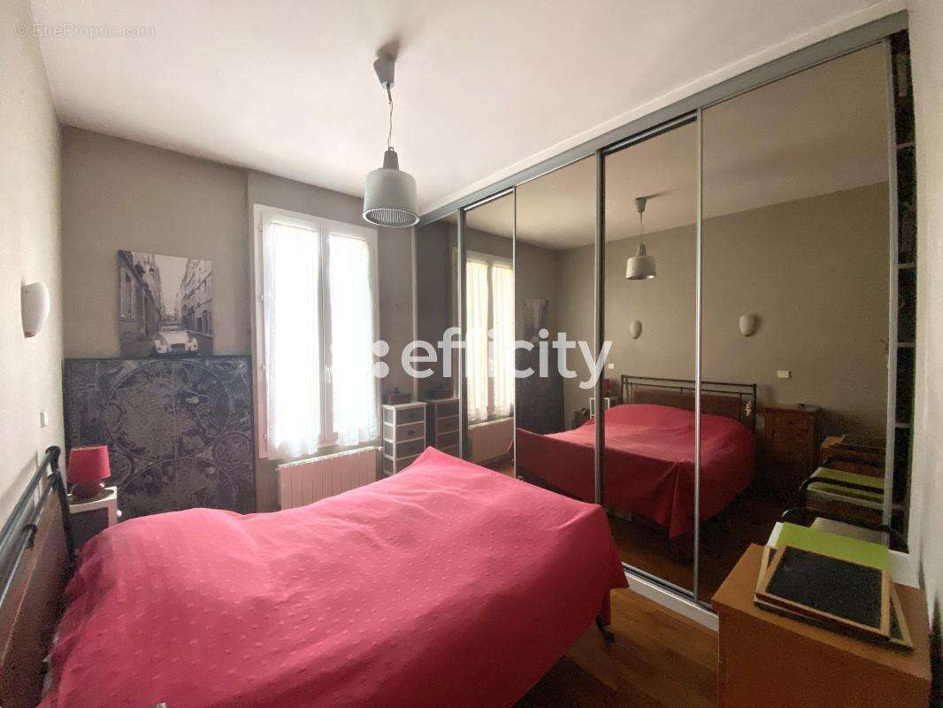 Appartement à LE RAINCY