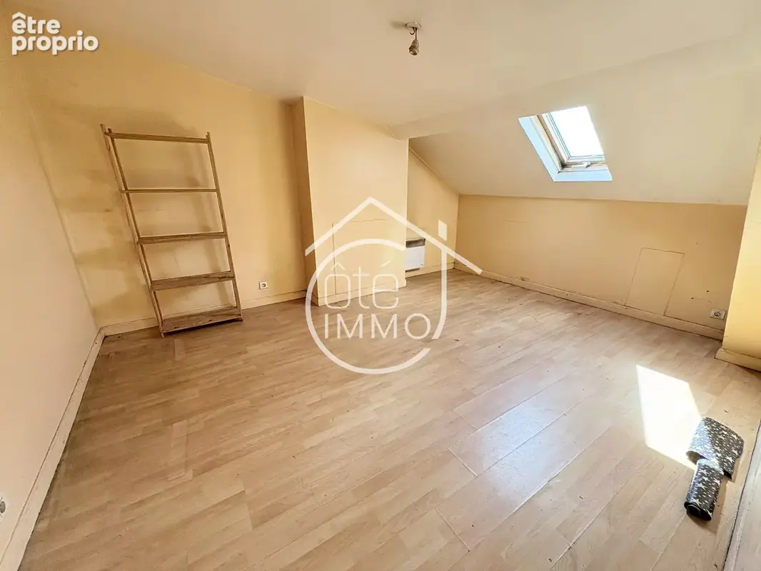 GARDONNE : Immeuble centre 6 pièces de 177m² avec cour - photo 14