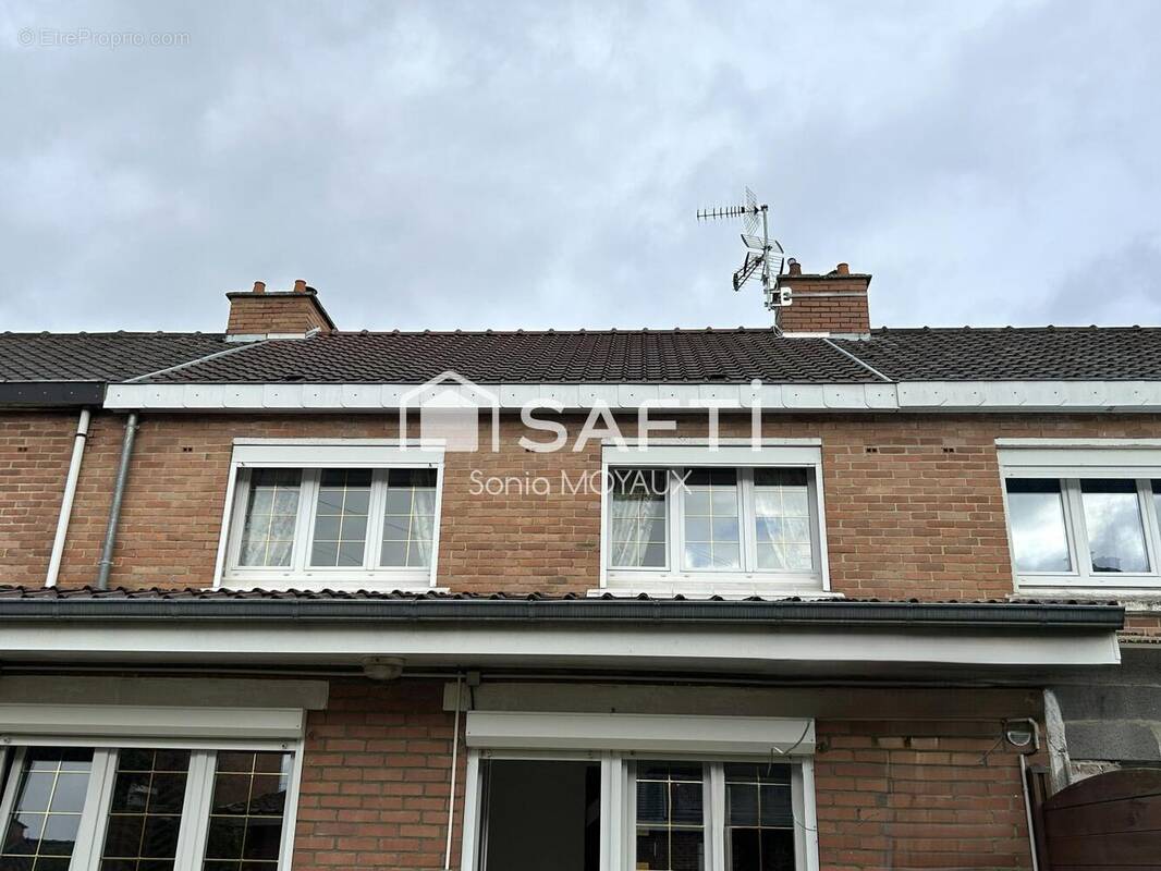 Photo 1 - Maison à MARLY