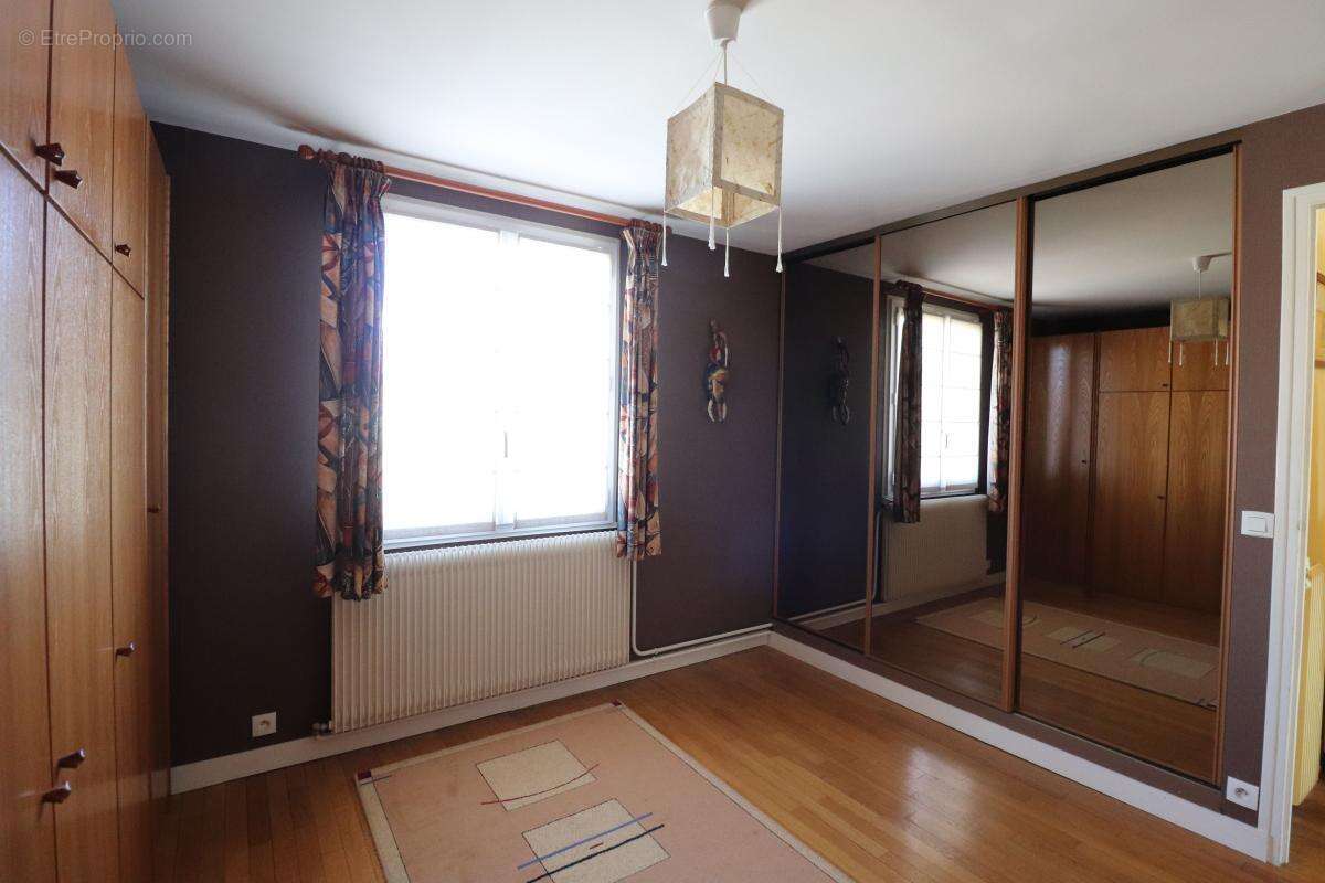 Maison à ATHIS-MONS