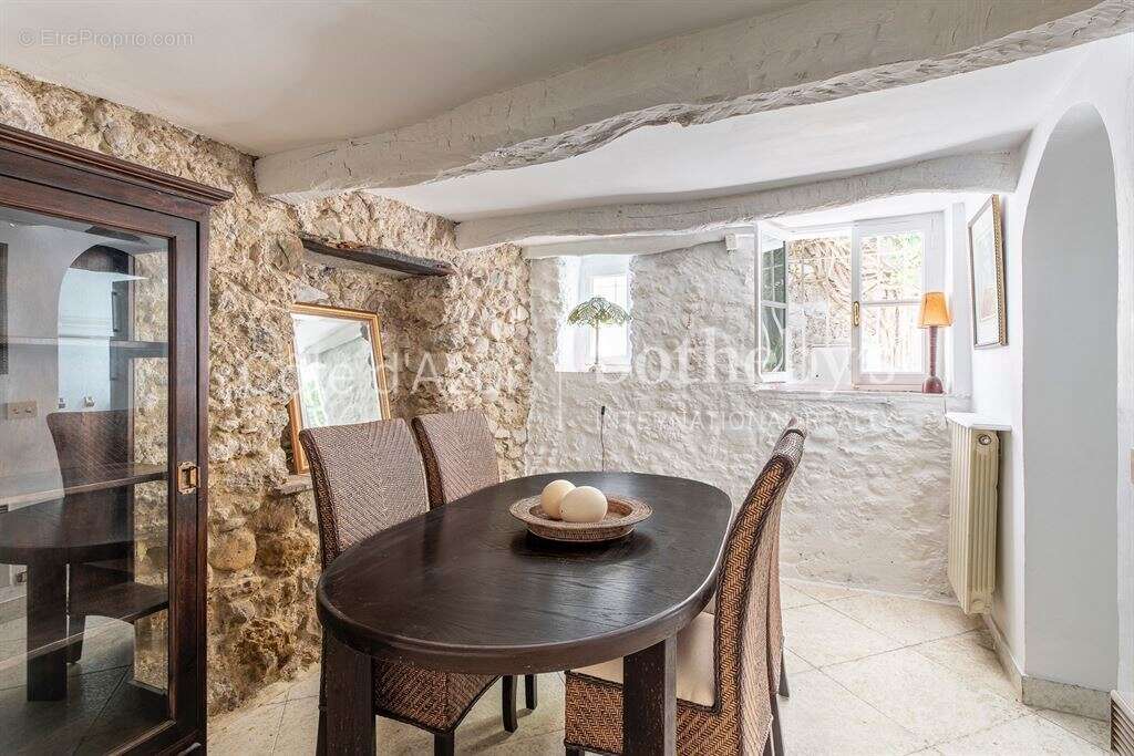 Maison à ROQUEBRUNE-CAP-MARTIN