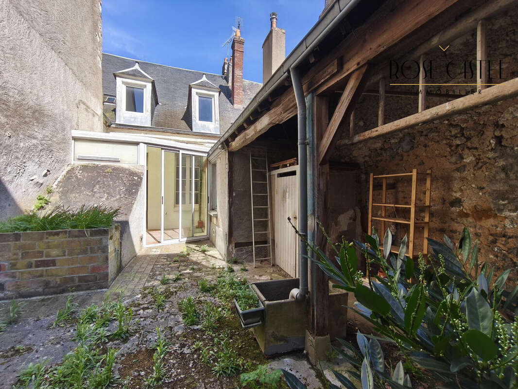 Maison à CHATEAUDUN