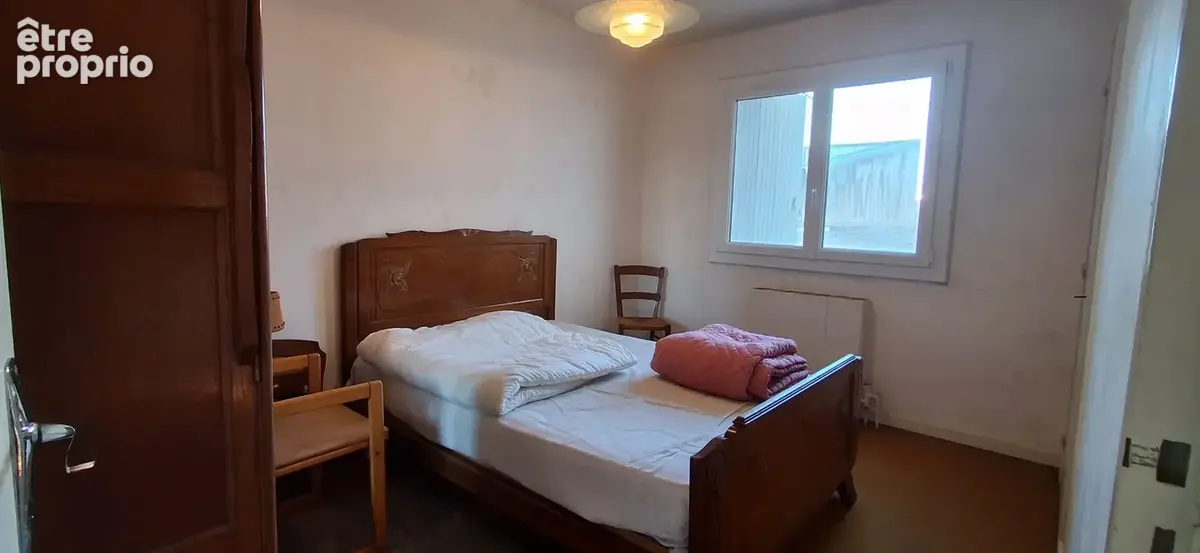 LES SABLES D'OLONNE - Appartement T2 à rénover - photo 2