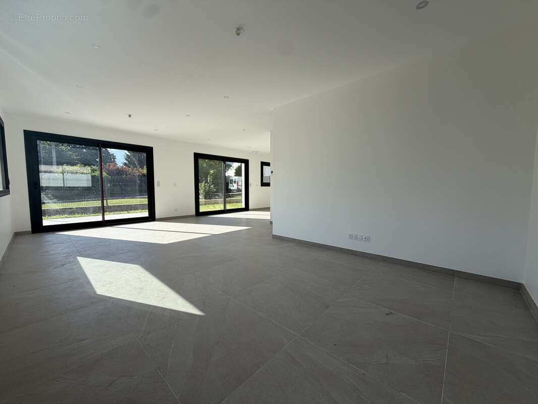 Maison à SCIONZIER