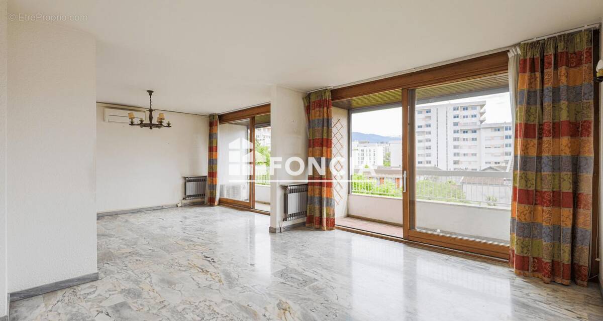 Appartement à GRENOBLE