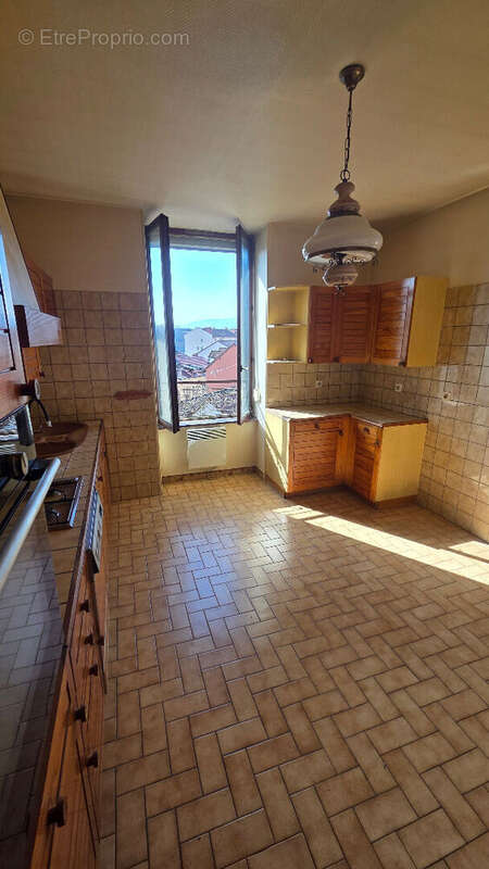 Appartement à BELLEGARDE-SUR-VALSERINE