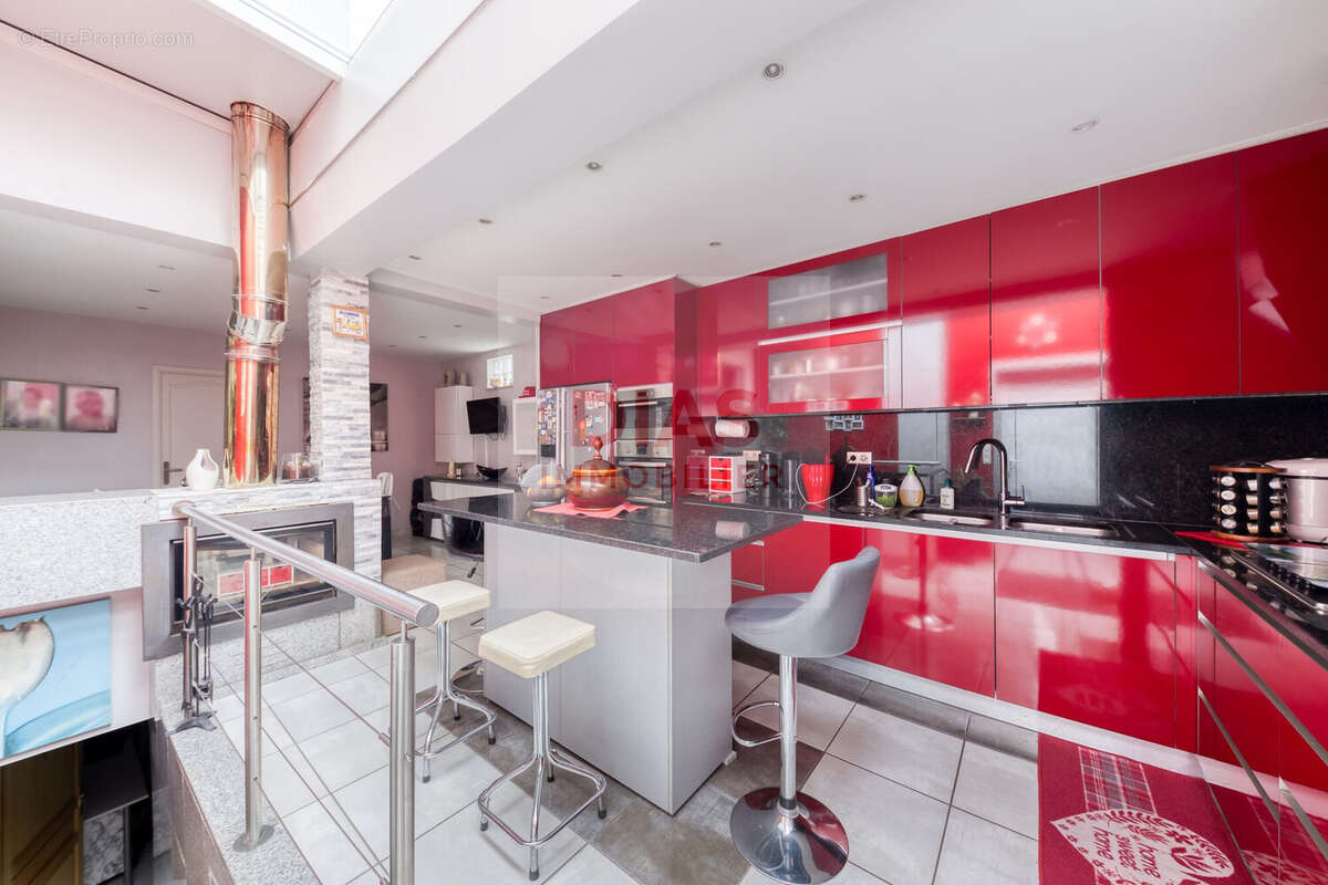 Maison à CHAMPIGNY-SUR-MARNE