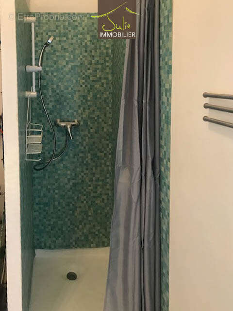 Immeuble de rapport à usage mixte   Bressuire (79300) - photo 6