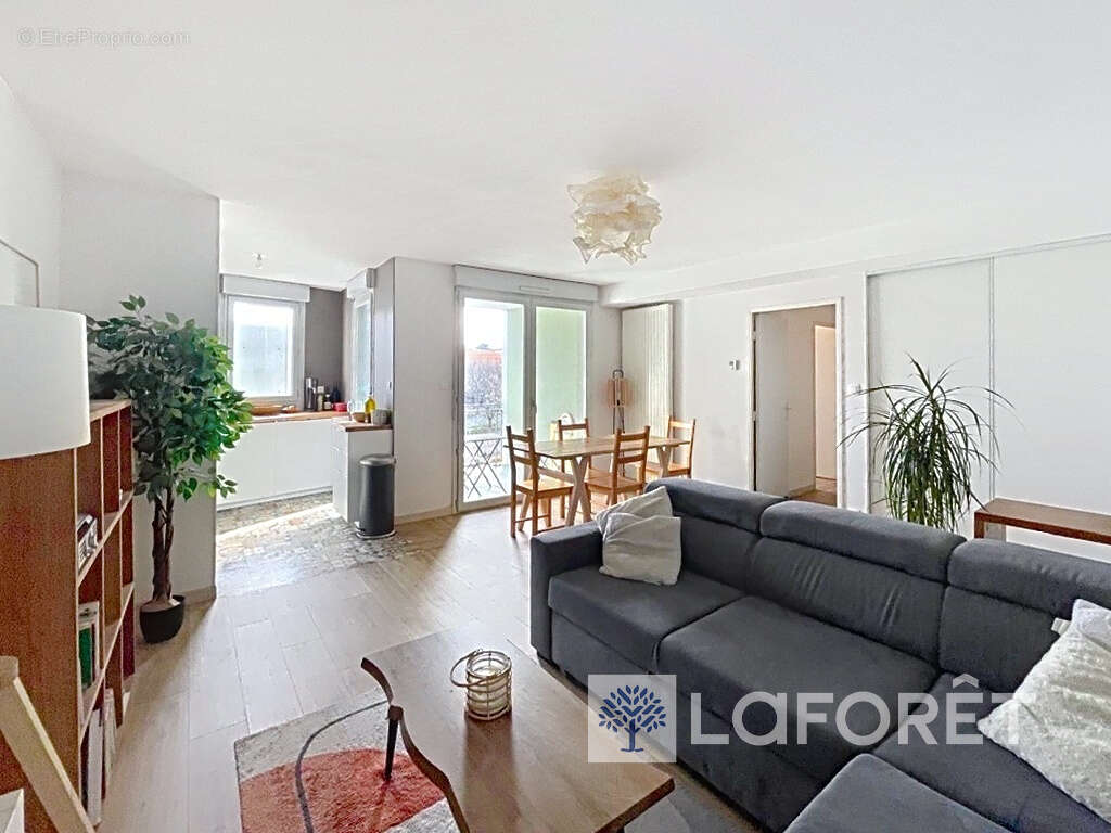 Appartement à LYON-9E