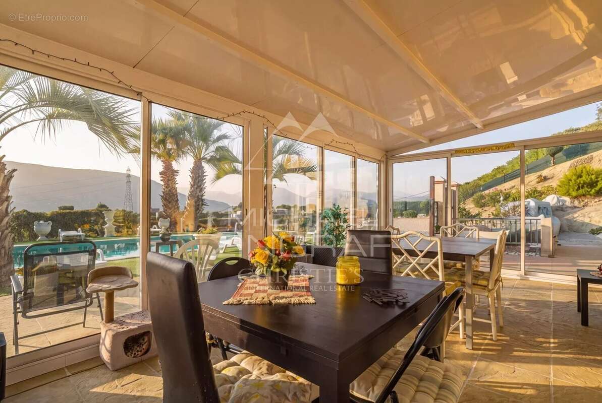 Proche Nice - Colomars - Superbe propriété familiale - photo 6