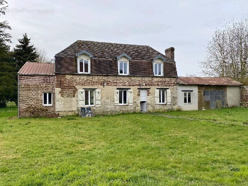 Maison à RESSONS-SUR-MATZ