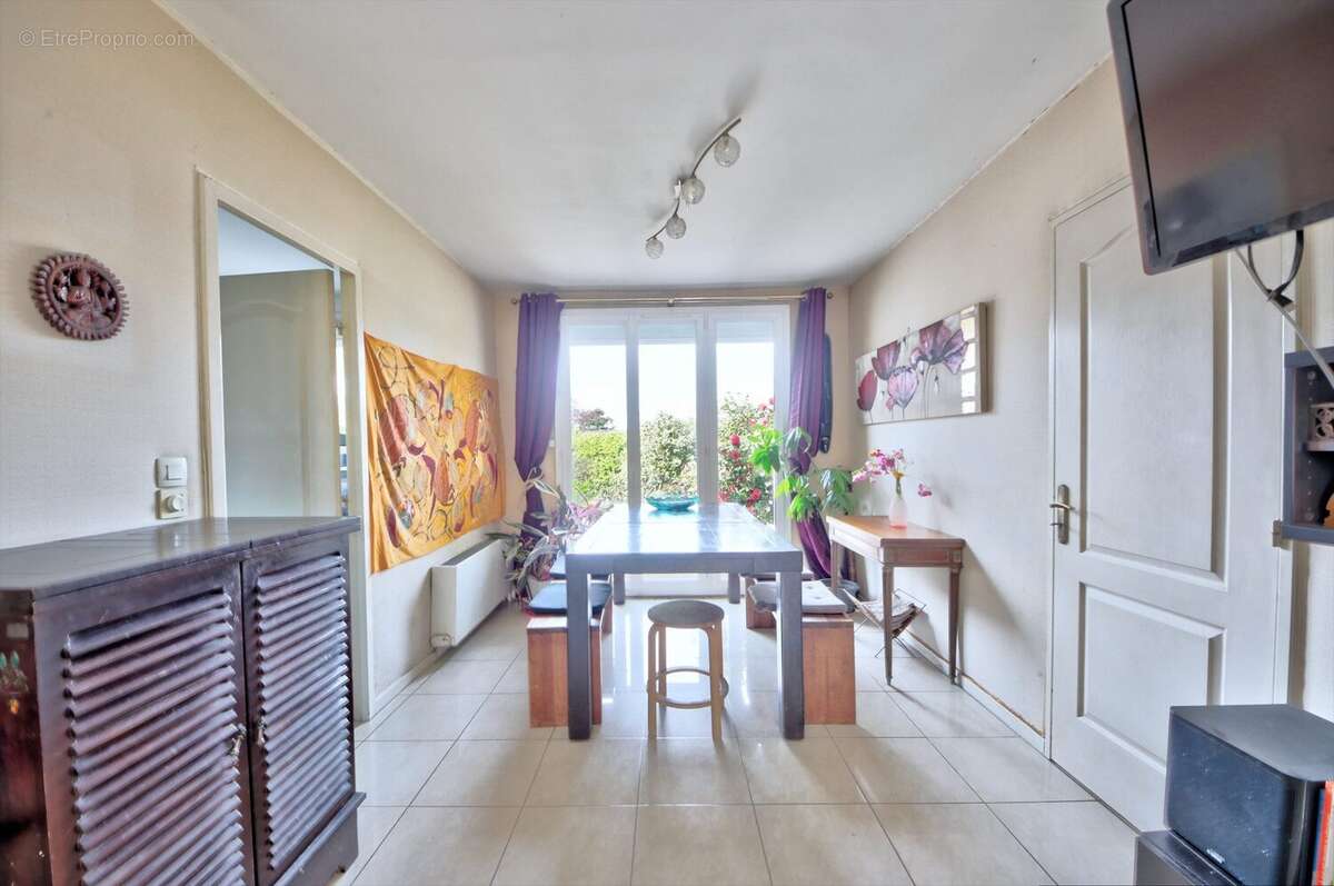 Maison à PLAISIR