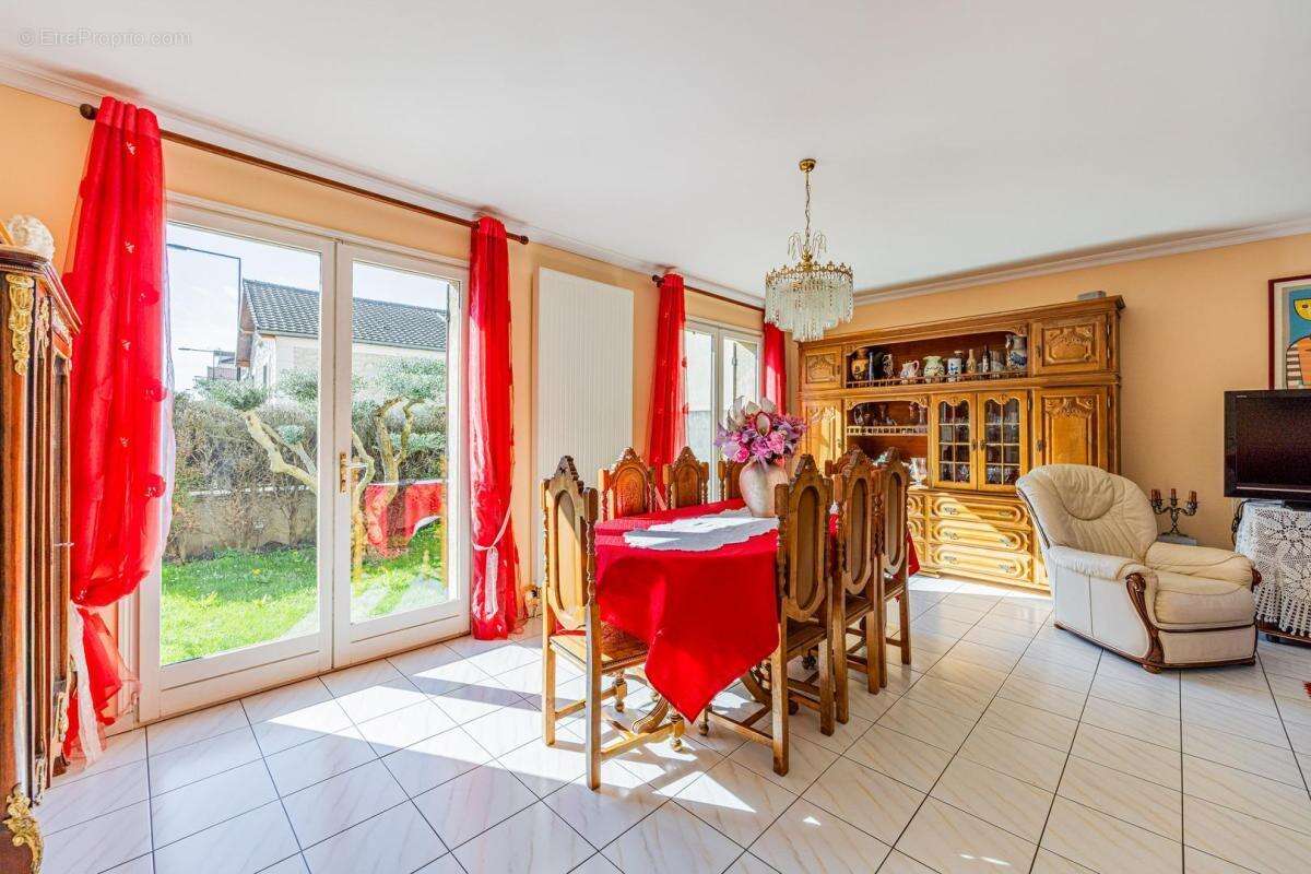 Maison à BAGNEUX