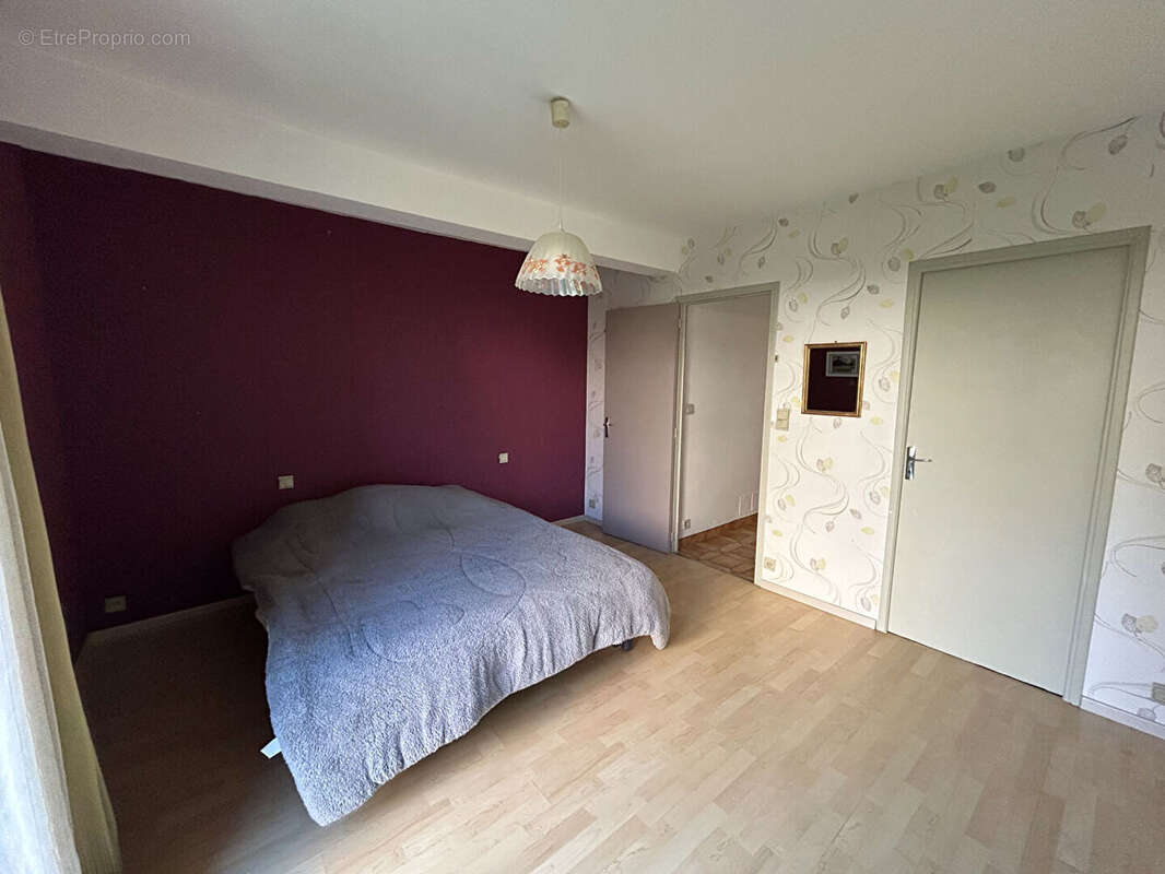 Maison à L'HAY-LES-ROSES