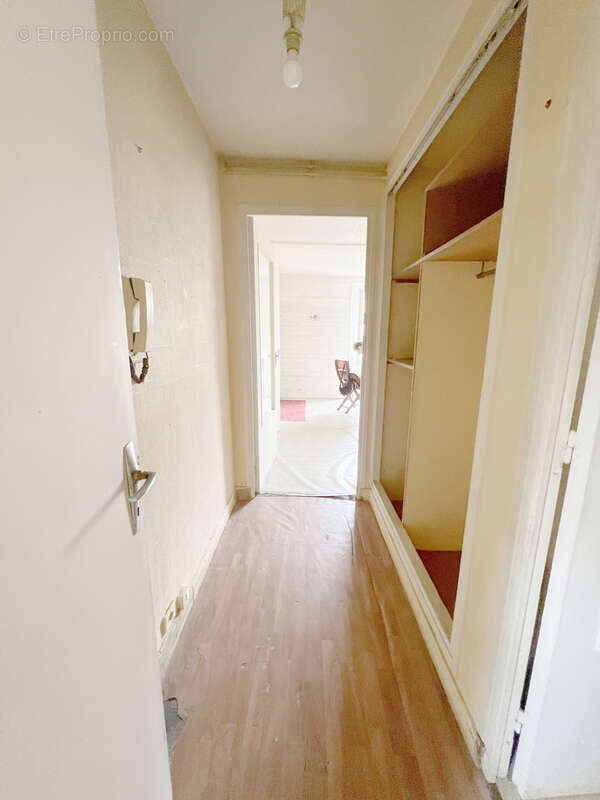 Appartement à SAINT-MAUR-DES-FOSSES