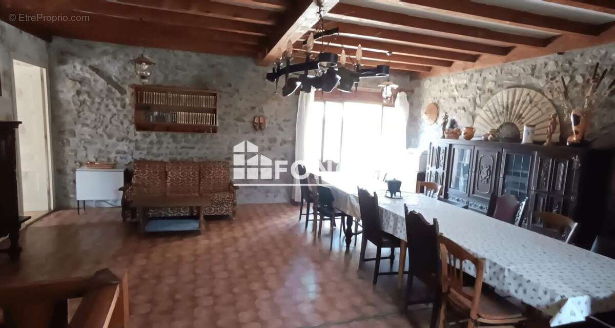 Maison à VALPRIVAS