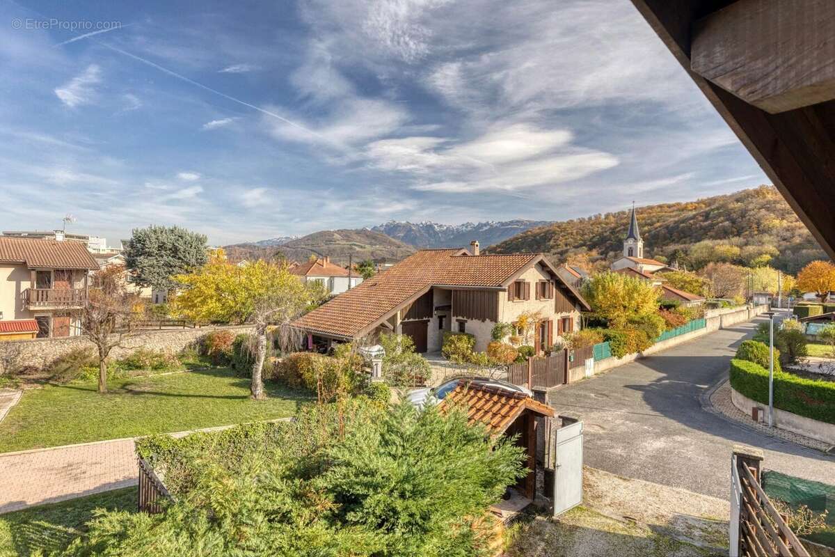 Maison à ECHIROLLES