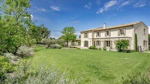 Maison à EYGALIERES