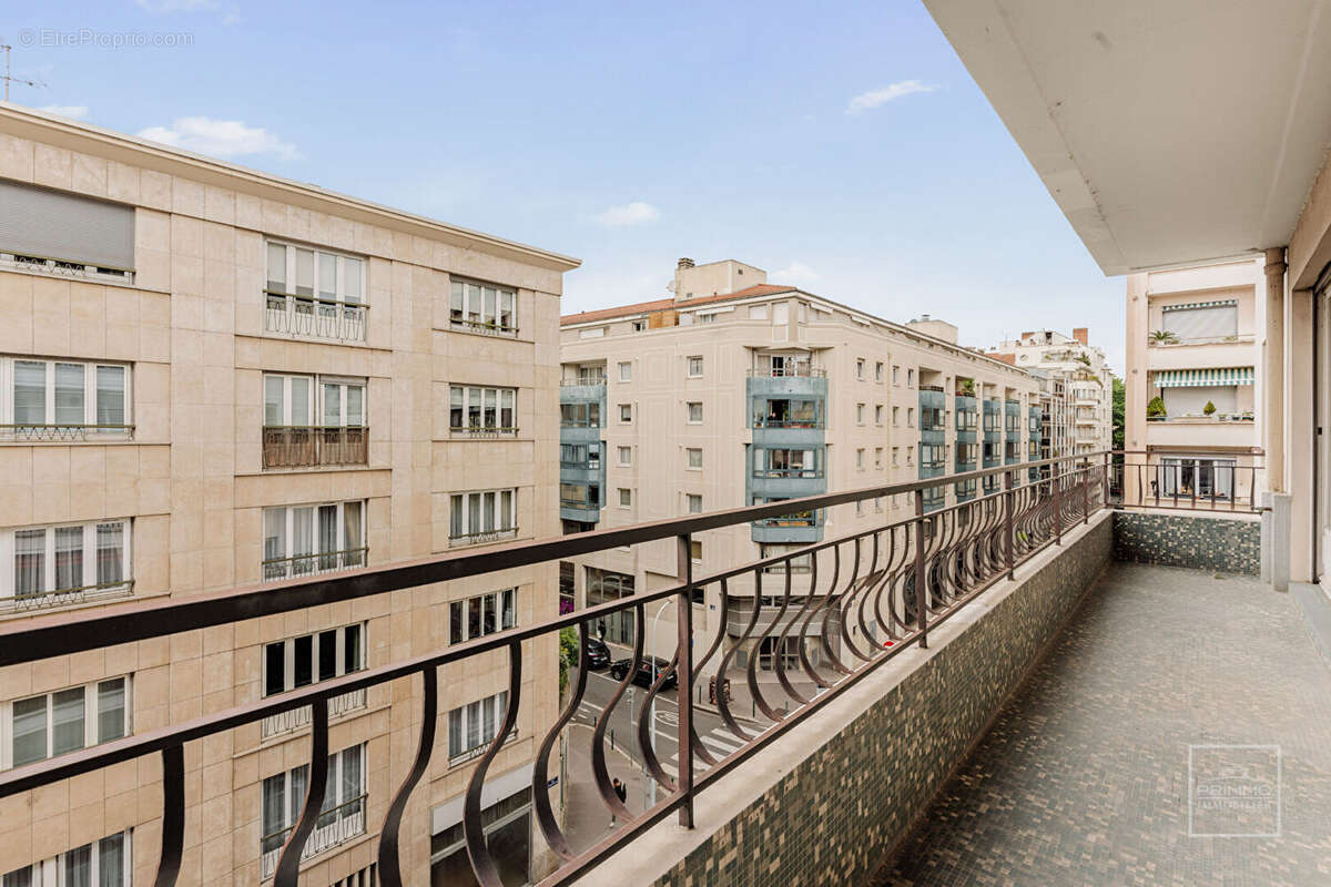 Appartement à LYON-6E