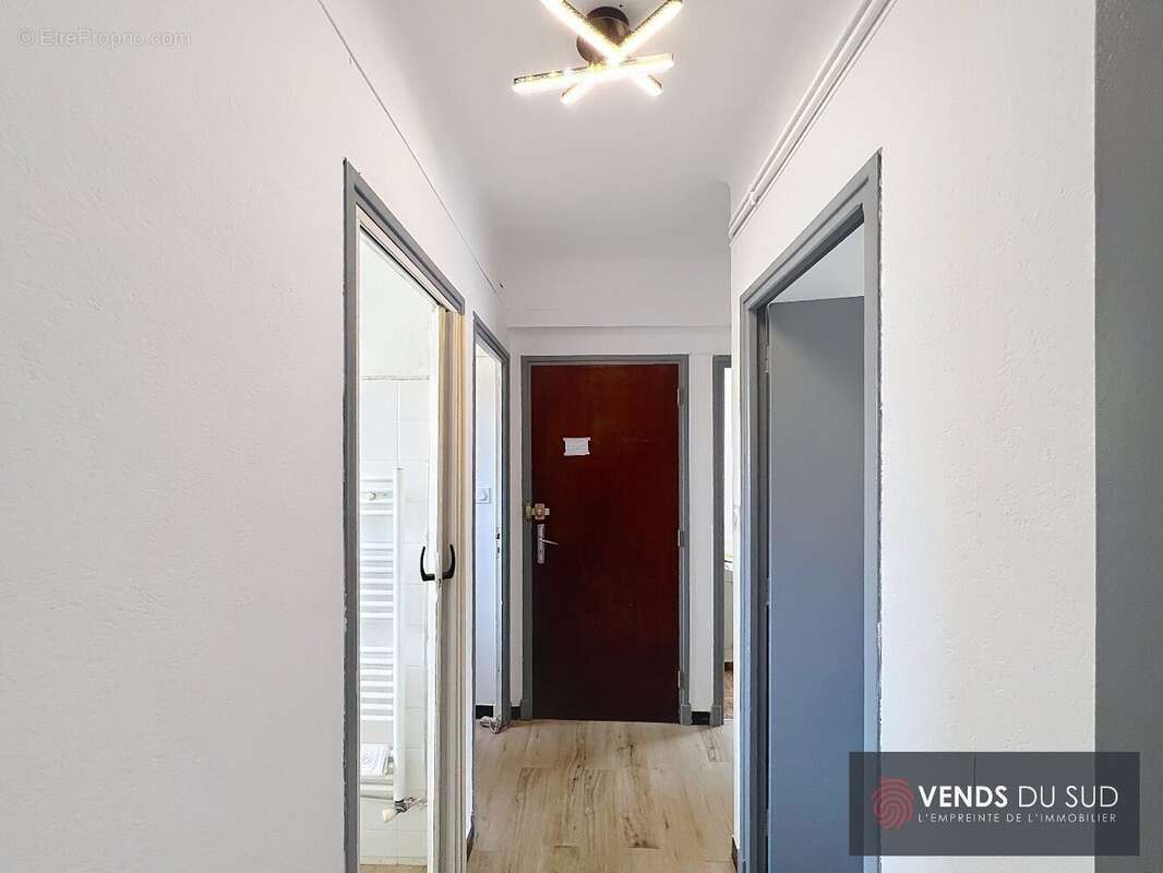 Appartement  T2 coeur de ville - photo 8