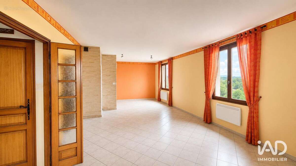 Photo 3 - Maison à GOLINHAC