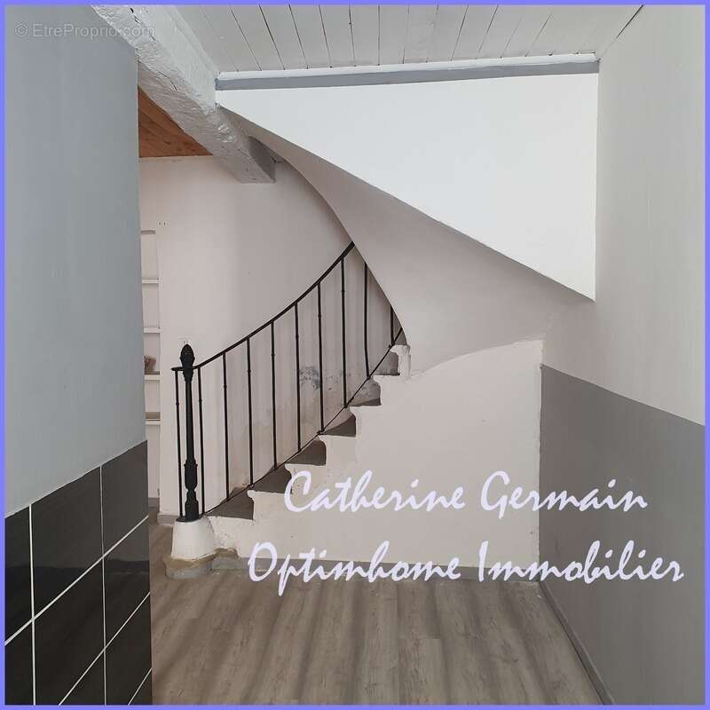 Appartement à LAURE-MINERVOIS