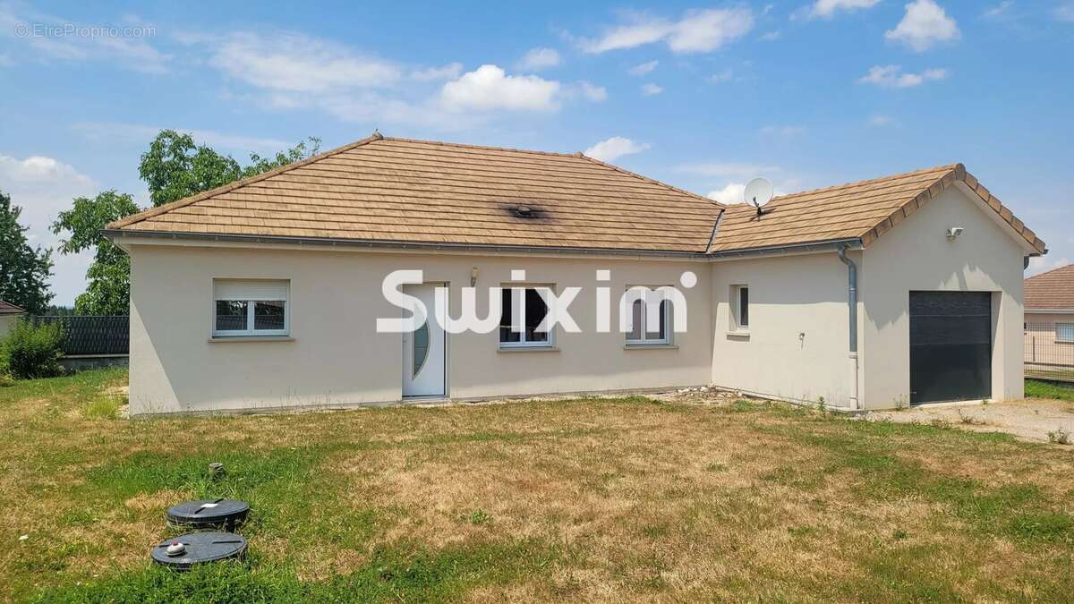 Maison 117 m² à Lons-Le-Saunier  - photo 18