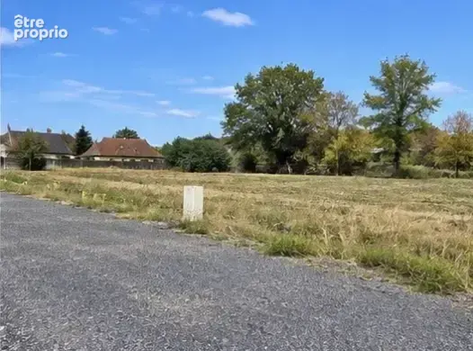 Terrain 563 m² à vendre à Montbeugny (03340) - photo 2