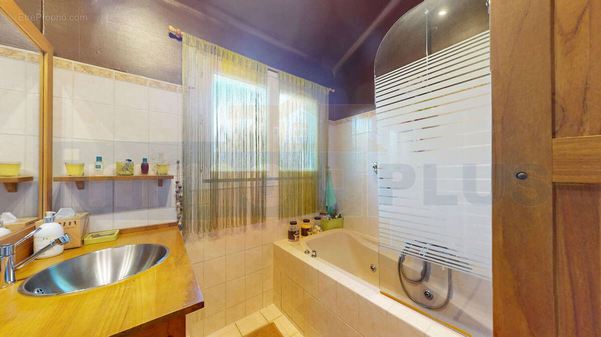 Maison à BOIS-D'ARCY