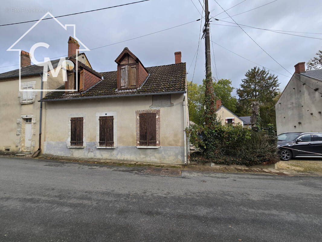 Maison à MOROGUES