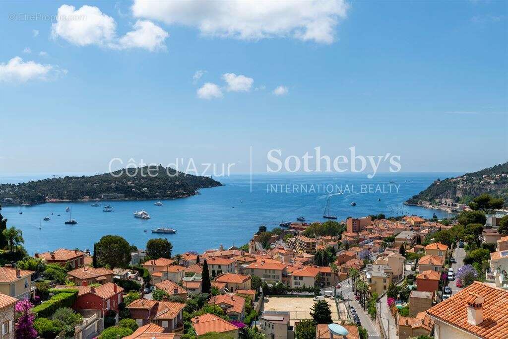 Appartement à VILLEFRANCHE-SUR-MER