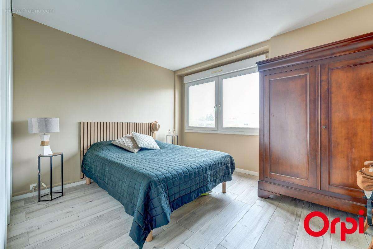 Appartement à CALUIRE-ET-CUIRE