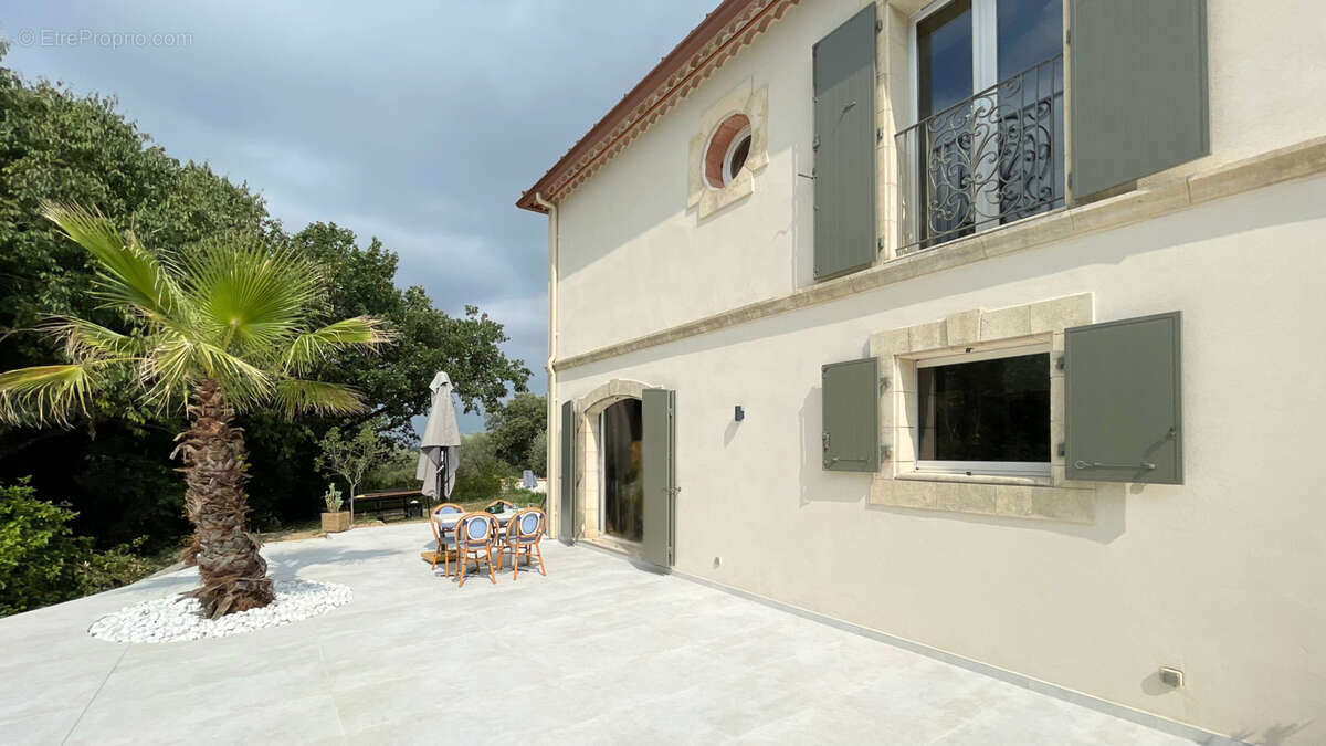 Élégante bastide provençale rénovée, à 20 minutes d'Uzès et de Nîmes - photo 3