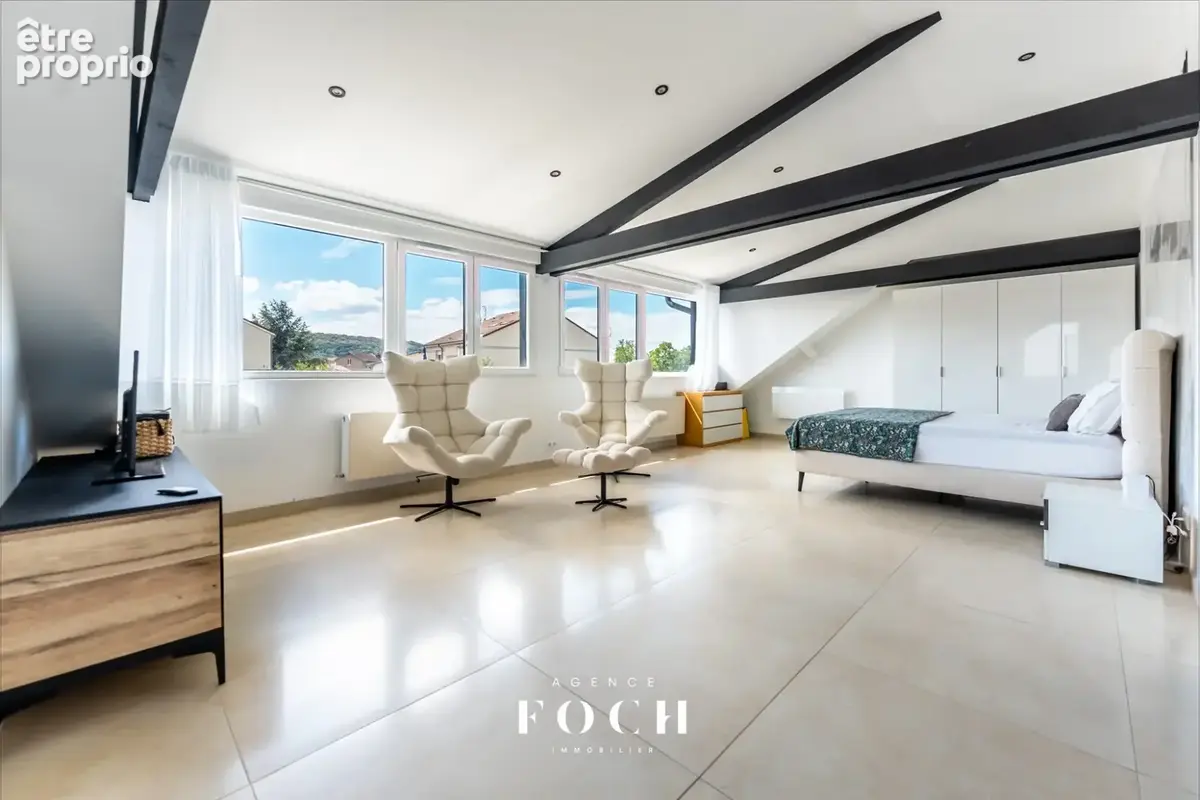 Maison 340 m² à Neuves-Maisons  - photo 6