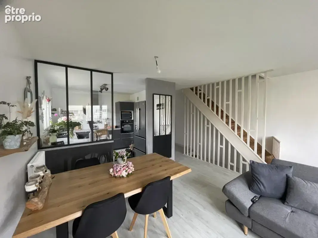 Maison 4 pièces 92 m² à vendre à Villepreux (78450) - photo 2