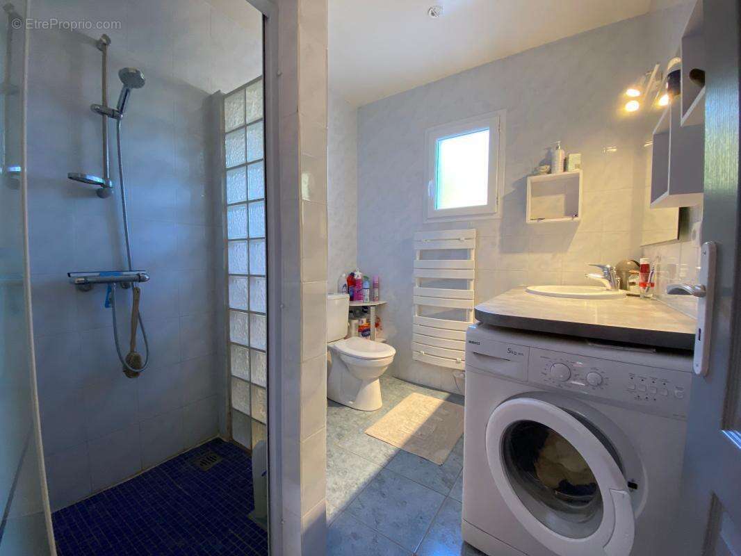 Maison à LES MATHES