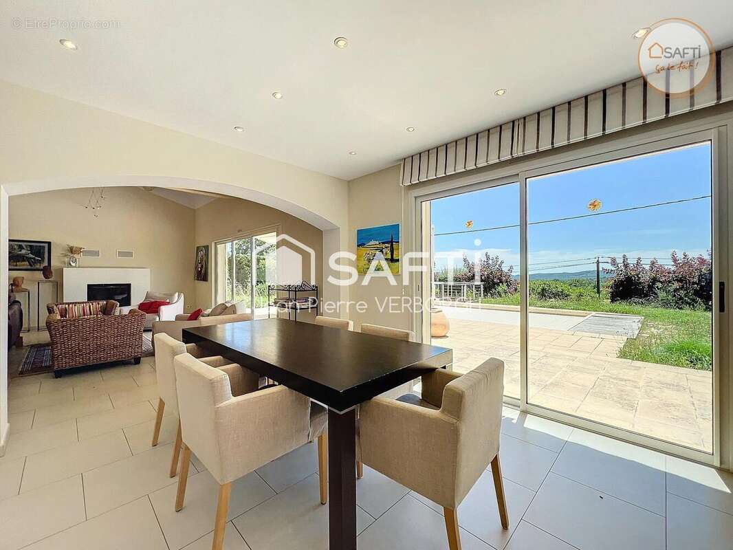 Maison 170 m² à Moissac-Bellevue  - photo 3