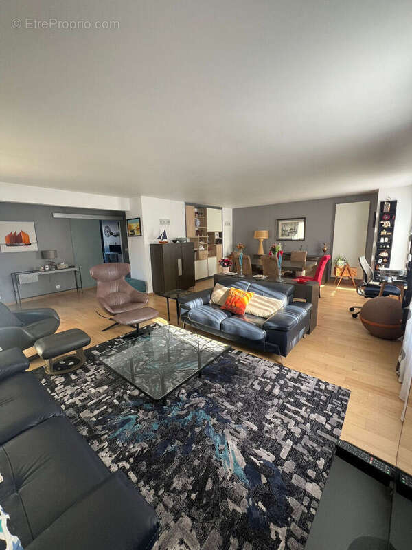 Appartement à MAISONS-LAFFITTE