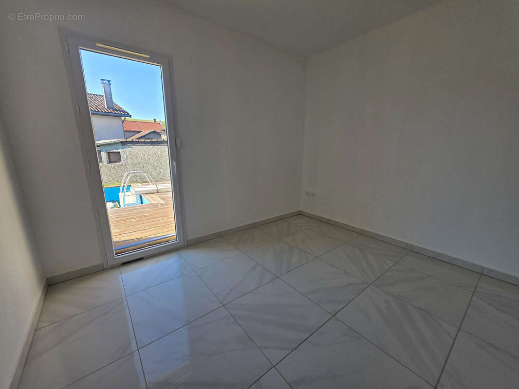 Maison à BOURGOIN-JALLIEU