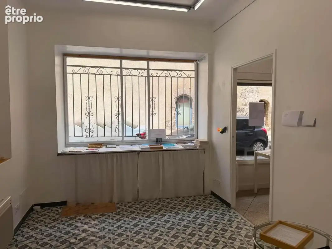 Maison 110 m² à Arles  - photo 5