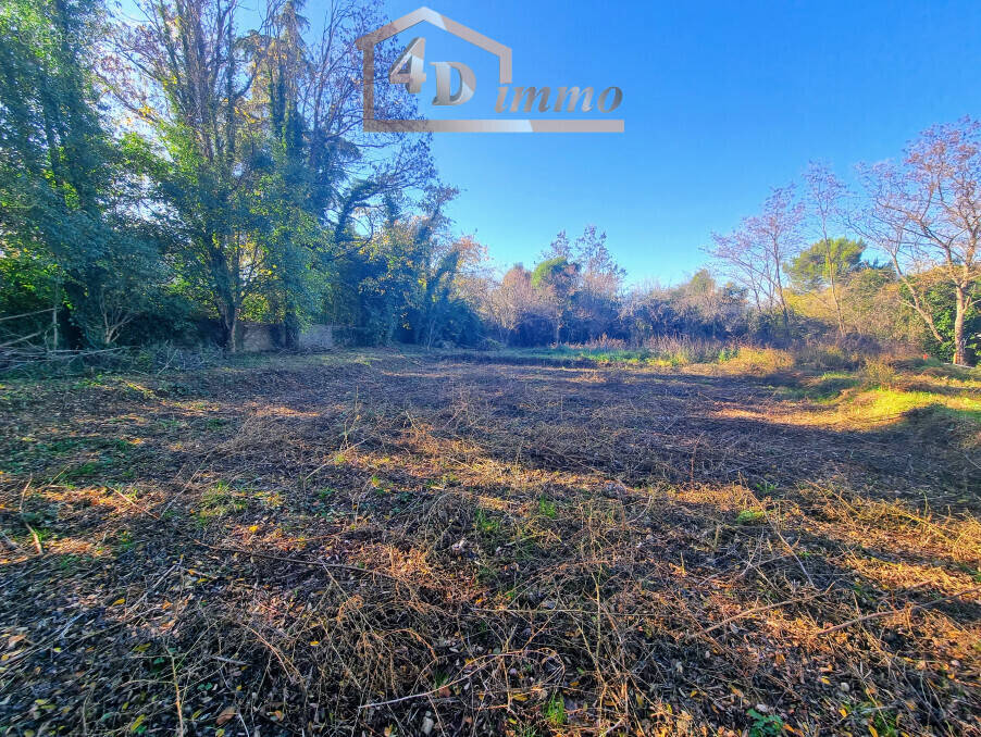 Terrain à GROSPIERRES